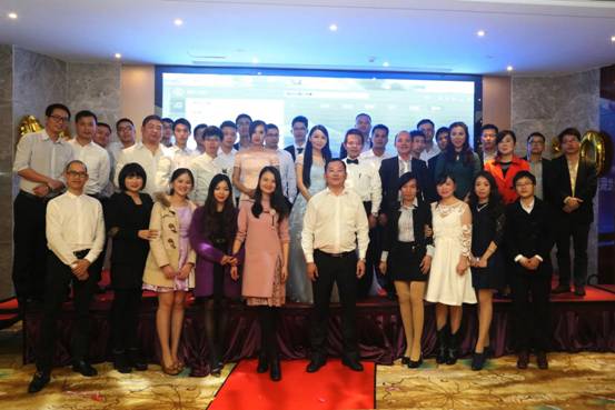 clip_image018.jpg AC6A9743