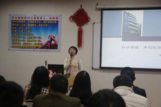 clip_image002.jpg AC6A7696